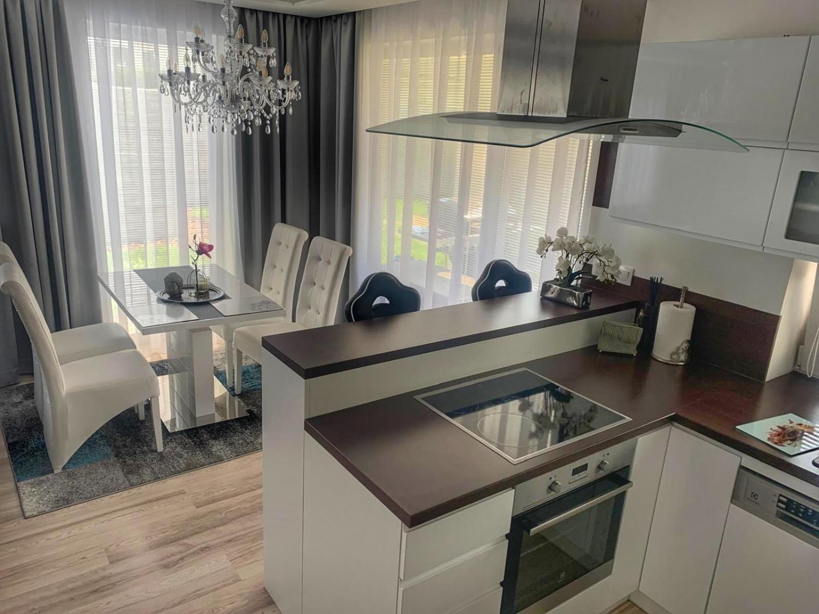 Апартаменты Modern 2 Bed House Near Bratislava With Parking Rovinka Экстерьер фото